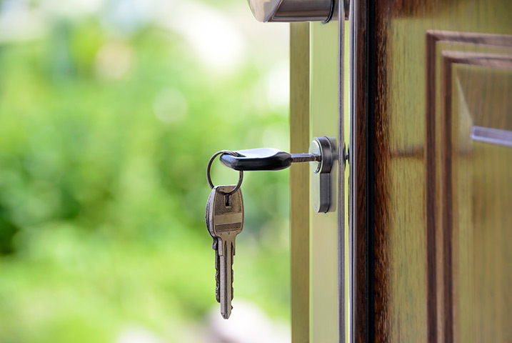 A2B Locks are able to provide local locksmiths in Saltash to repair your broken locks. 